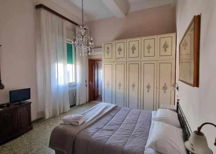 Bed and Breakfast Viaemilia 3*